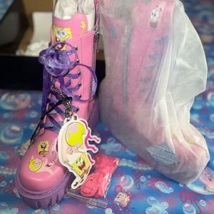 Dolls Kill✖️SpongeBob Bikini Bottom Besties Combat Boots 8W